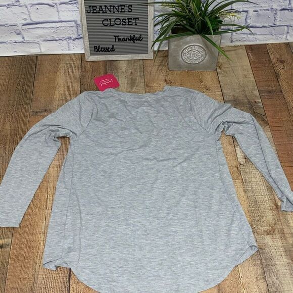 Isabel Maternity Long Sleeve Best Gift Ever Top - Picture 4 of 9